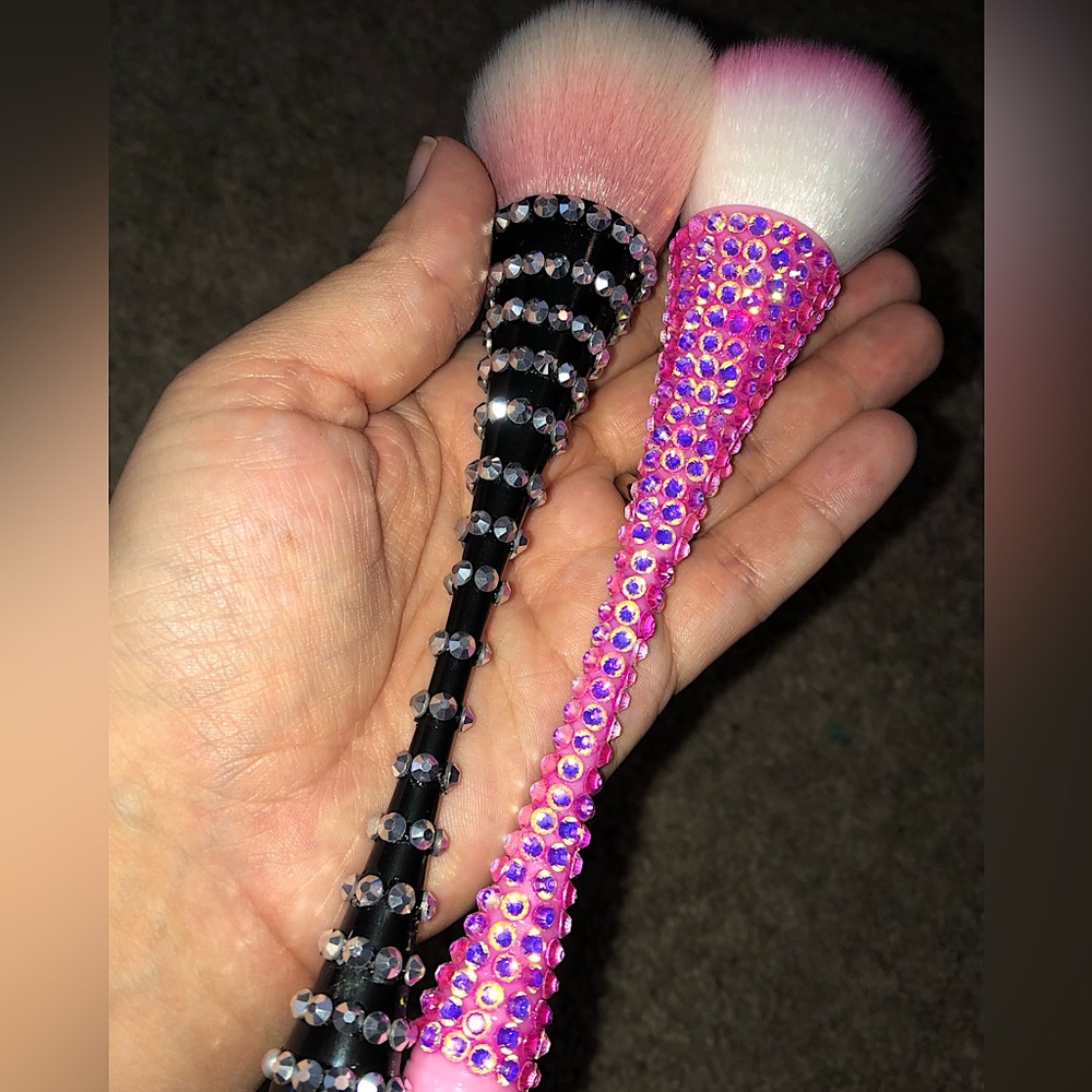 Fully blinged make up brushes
